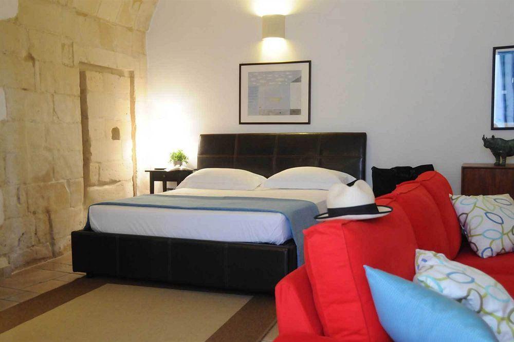 Sacre Bleu Apartments Lecce Kültér fotó